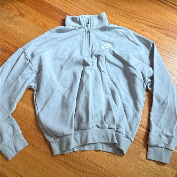 Nike Gray Quarter-Zip Pullover - Picture 1 of 2
